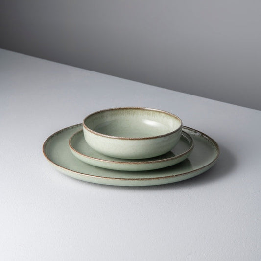 Dotti 18 Piece Porcelain Dinnerware Set, Green